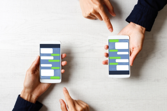 スマートフォンのトーク画面